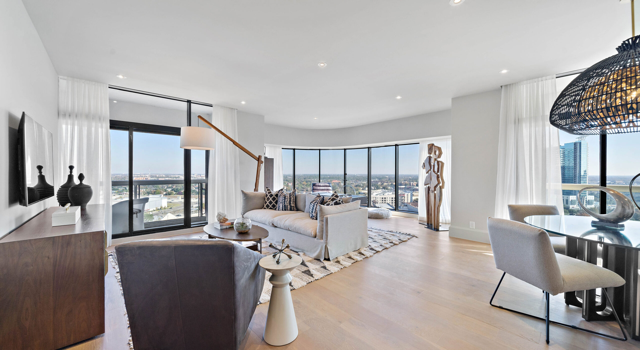 The Parklane Houston Museum District High Rise Condominiums